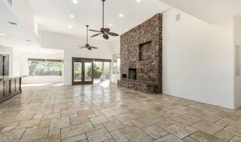 2208 N SAGEBRUSH Ln, Carefree, AZ 85377