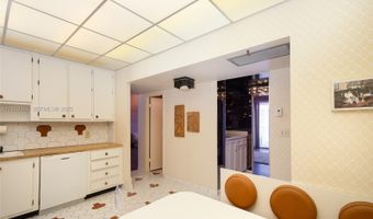 2851 NE 183rd St 2211 E, Aventura, FL 33160