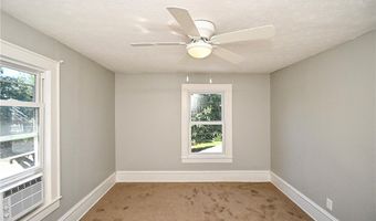 57 Carlton Dr, Akron, OH 44312