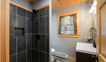 31 Dorothy Dr, Standish, ME 04084