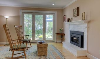9 Southwind Dr 9, Burlington, VT 05401