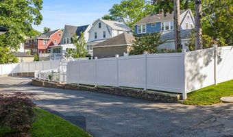 72 Walnut St 1, Arlington, MA 02476