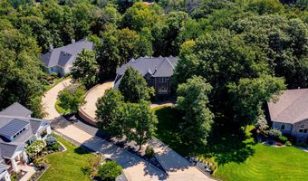 605 Oakwood Pl, Polk City, IA 50226