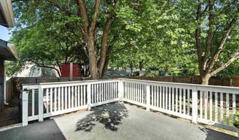 200 Juniper Ct, North Liberty, IA 52317