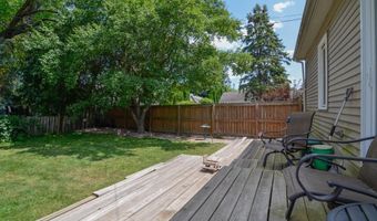 816 E HARRISON St, Appleton, WI 54915