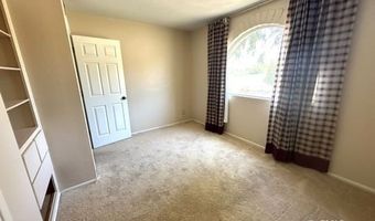 5746 S Maple Leaf St, Claypool, AZ 85532