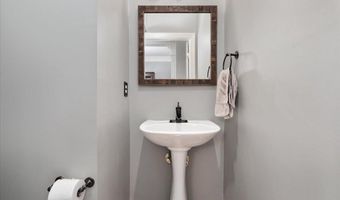 25241 DESTINATION Sq, Aldie, VA 20105