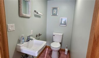 44 Herkimer Rd, Utica, NY 13502