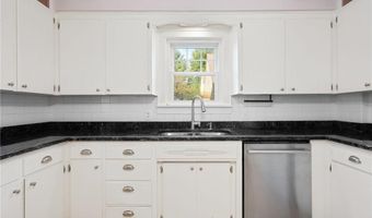 506 6th Ave SW, Austin, MN 55912