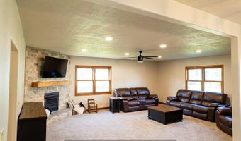 12120 S 2nd St, Ayr, NE 68925