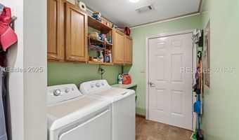 3 Hilda Ave, Beaufort, SC 29907
