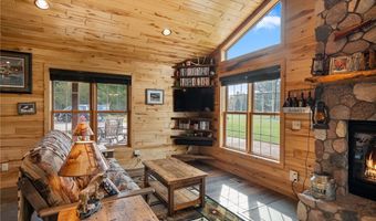 1095 80th St, Amery, WI 54001