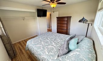 24211 S SCHUEBEL SCHOOL Rd, Beavercreek, OR 97004