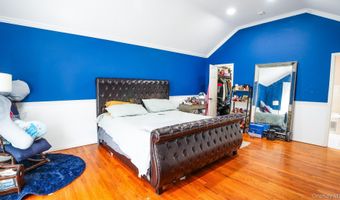 65 Williams Ave, Amityville, NY 11701