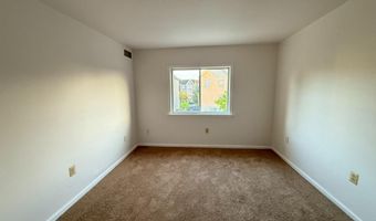 5009 D St SE 303, Washington, DC 20019