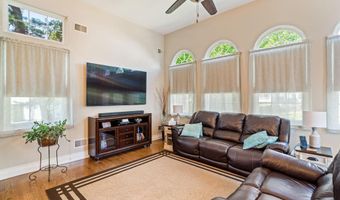 11 JUMPING BROOK Ln, Barnegat, NJ 08005