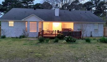 404 Galina St, Beebe, AR 72012