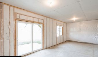 414 NE 59th St, Ankeny, IA 50021