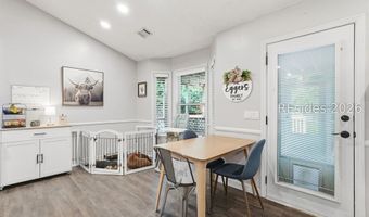 16 Sherwood Ln, Beaufort, SC 29907