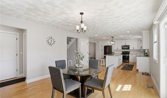 1268 Central Ave, Johnston, RI 02919