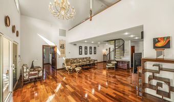 355 Kamalei Cir, Kahului, HI 96732