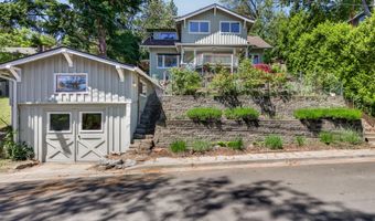 71 Scenic Dr, Ashland, OR 97520