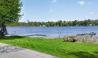 3880 Bell Lake Dr NE, Ada, MI 49301