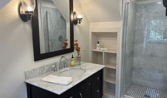 2 Lookout Point Rd, Bar Harbor, ME 04609