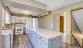 15979 Harwell Ave, Apple Valley, MN 55124