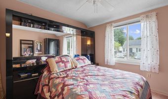 40 Wake St, Bridgeport, CT 06610