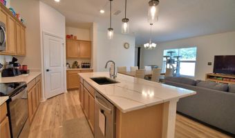312 WALNUT Ln, Auburndale, FL 33823