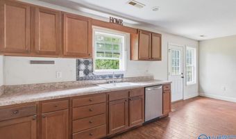 240 Riddle Rd, Albertville, AL 35950
