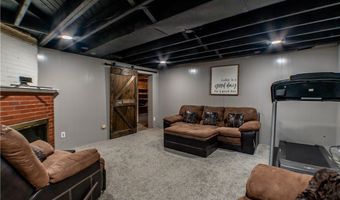 970 Kingsway St, Alliance, OH 44601