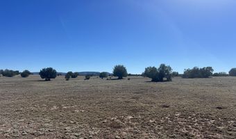 26 Nighthawk Rd, Ash Fork, AZ 86320