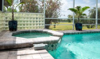 916 BUNKER VIEW Dr, Apollo Beach, FL 33572