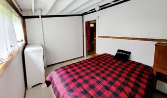 63 Bradley Rd, Averill, VT 05901