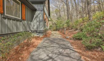 1620 Buckberry Dr N, Sapphire, NC 28774