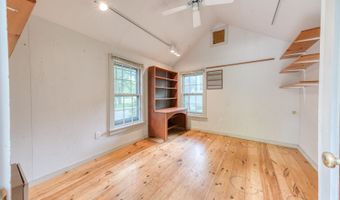 80 W Main St, Chester, CT 06412