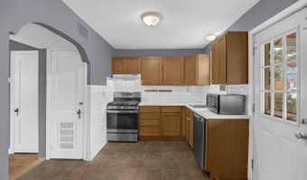 1233 EAST Ave, Abington, PA 19001