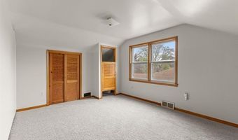 8464 Becker Ave, Allen Park, MI 48101