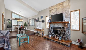 31653 Lake Meadow Rd, Acton, CA 93510
