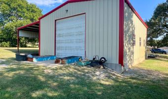 Spacious 4-Bedroom Home on 2.38 Acres with Country Charm, Ardmore, OK 73401