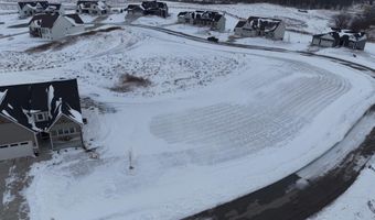 50214 Prairie Point Ct 16, Ames, IA 50014