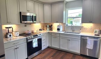 466 12TH St, Alabaster, AL 35007