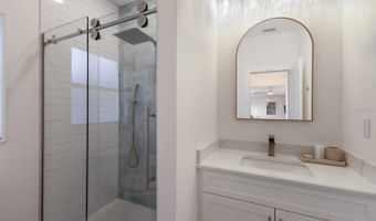 212 OAK Ave, Anna Maria, FL 34216