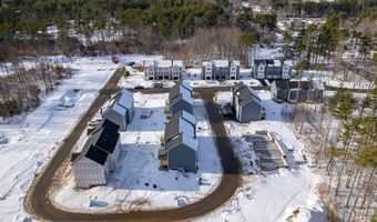 10 D Lucky Lane The Crossings At Village Ctr 10 D, Barrington, NH 03825