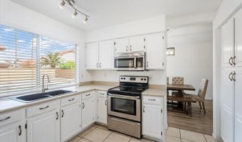 11406 W CRIMSON Ln, Avondale, AZ 85392
