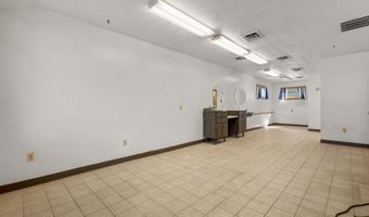 362 Wakelee Ave, Ansonia, CT 06401