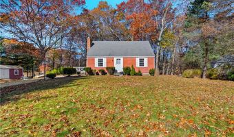 4 Tattersall Dr, Lincoln, RI 02865