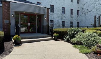 494 Woonasquatucket Ave 418, North Providence, RI 02911
